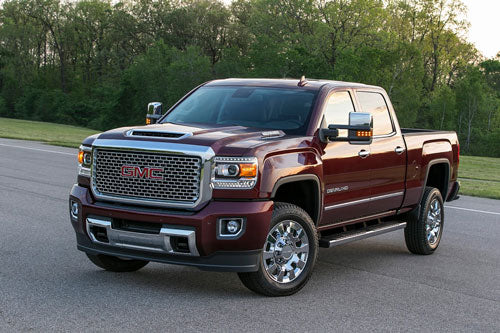 2017 GMC Sierra Denali 2500HD: Bold Hood Design Hints at What Lies Beneath